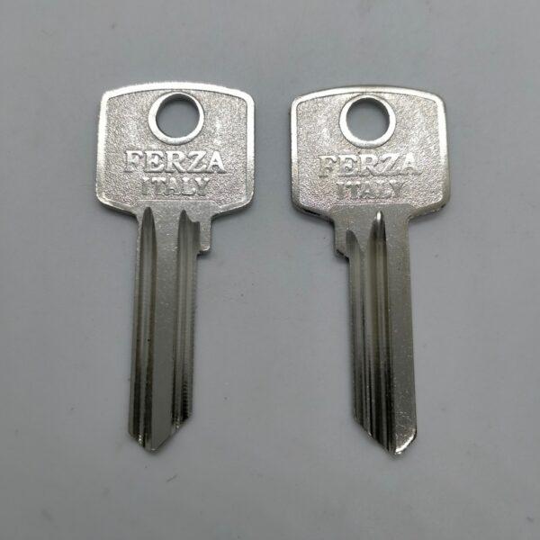 Bahan Kunci Yale Ferza Italy